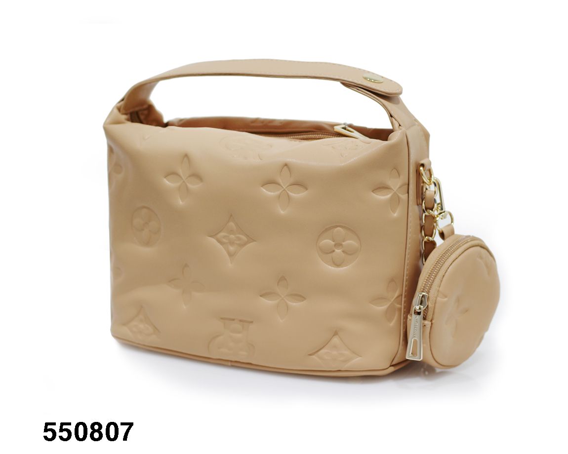 L.Beige