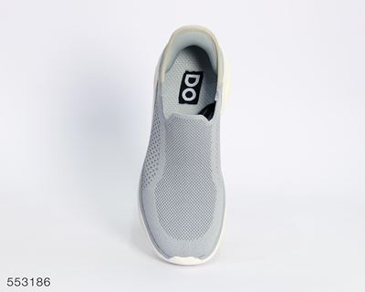 صورة حذاء رياضي نسائي LADY SPORT